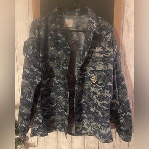 US NAVY Blue Digital Men's Camo Jacket Blouse Medium Short Uniform